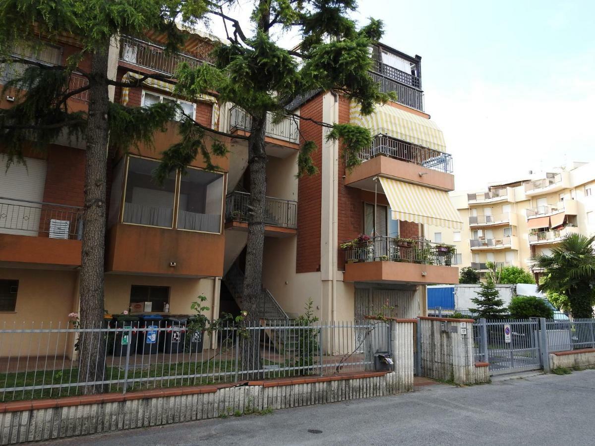 דירות רימיני Casa Garbein מראה חיצוני תמונה